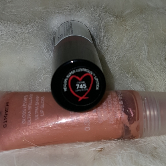 A lip Duo Set that can go together or alone - Picture 2 of 2